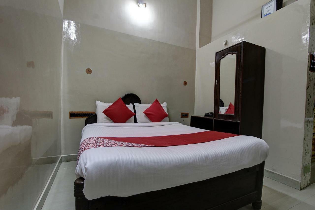 Hôtel Oyo 44419 Syed Park Residency à Tirunelveli Extérieur photo