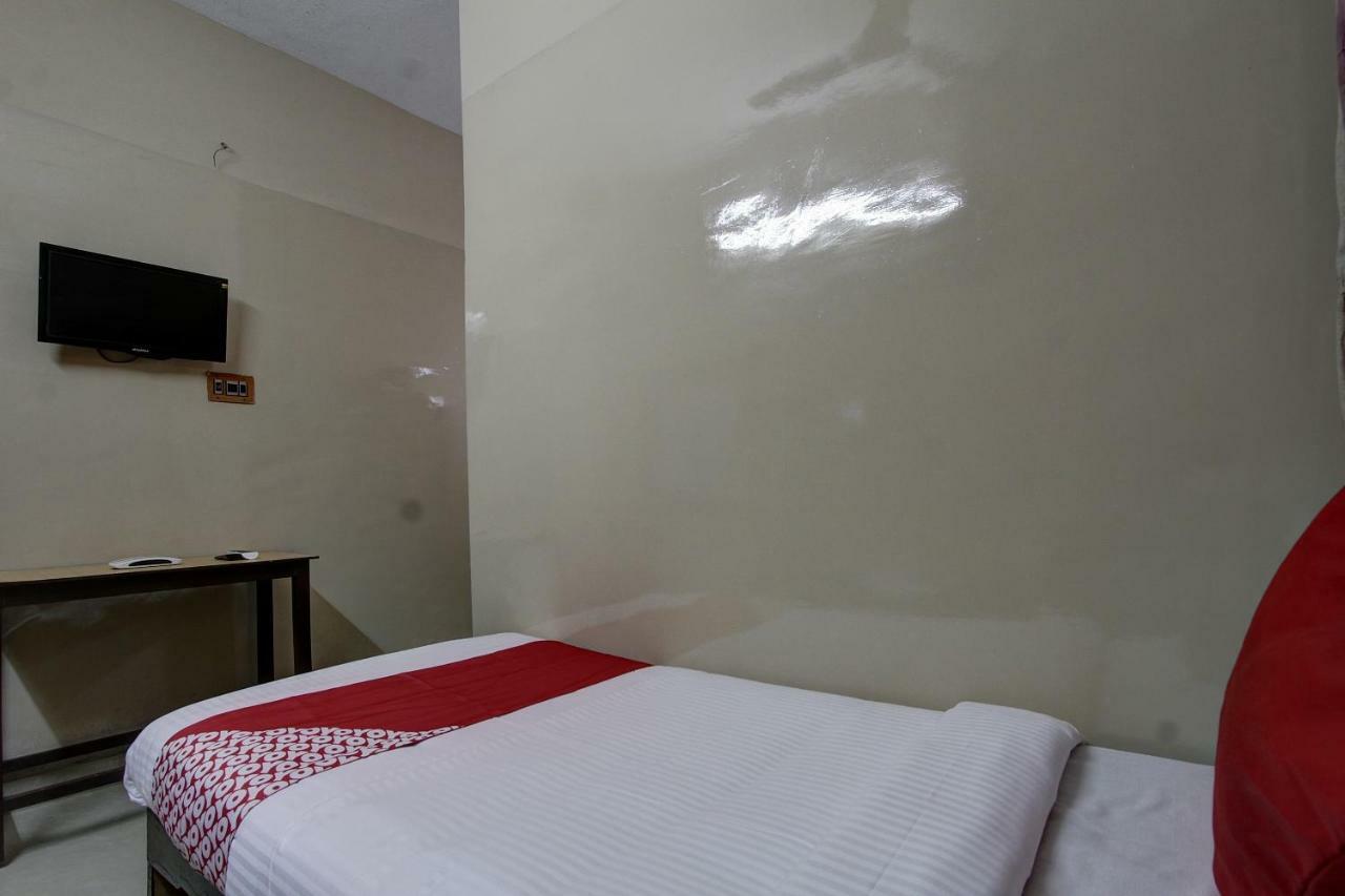 Hôtel Oyo 44419 Syed Park Residency à Tirunelveli Chambre photo