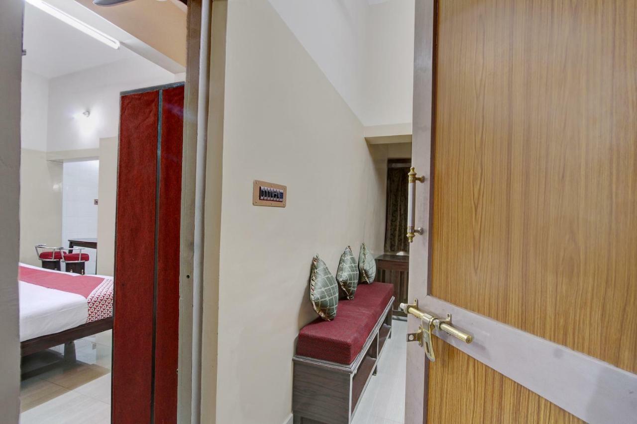 Hôtel Oyo 44419 Syed Park Residency à Tirunelveli Extérieur photo